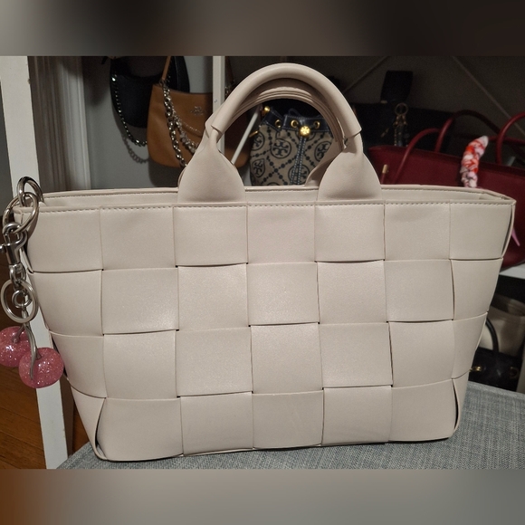 Bostanten Handbags - Bostanten Gray Woven Tote Bag NWOT